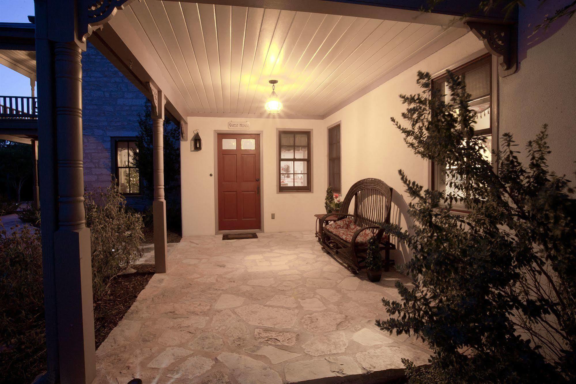 Rock House Hideaway Complex Fredericksburg Esterno foto